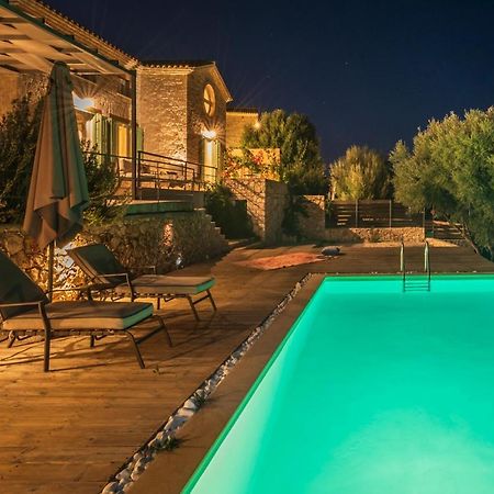 Yiameli Villas With Private Pool Skinaria Bagian luar foto